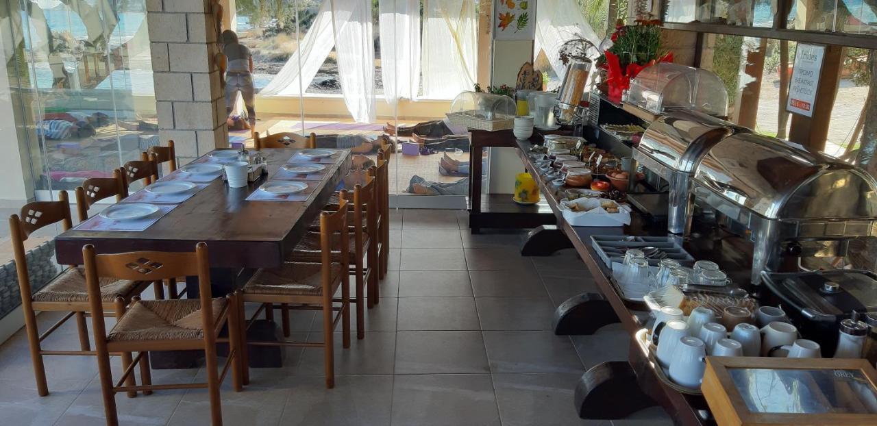 Irides Aparthotel Souvala Buitenkant foto