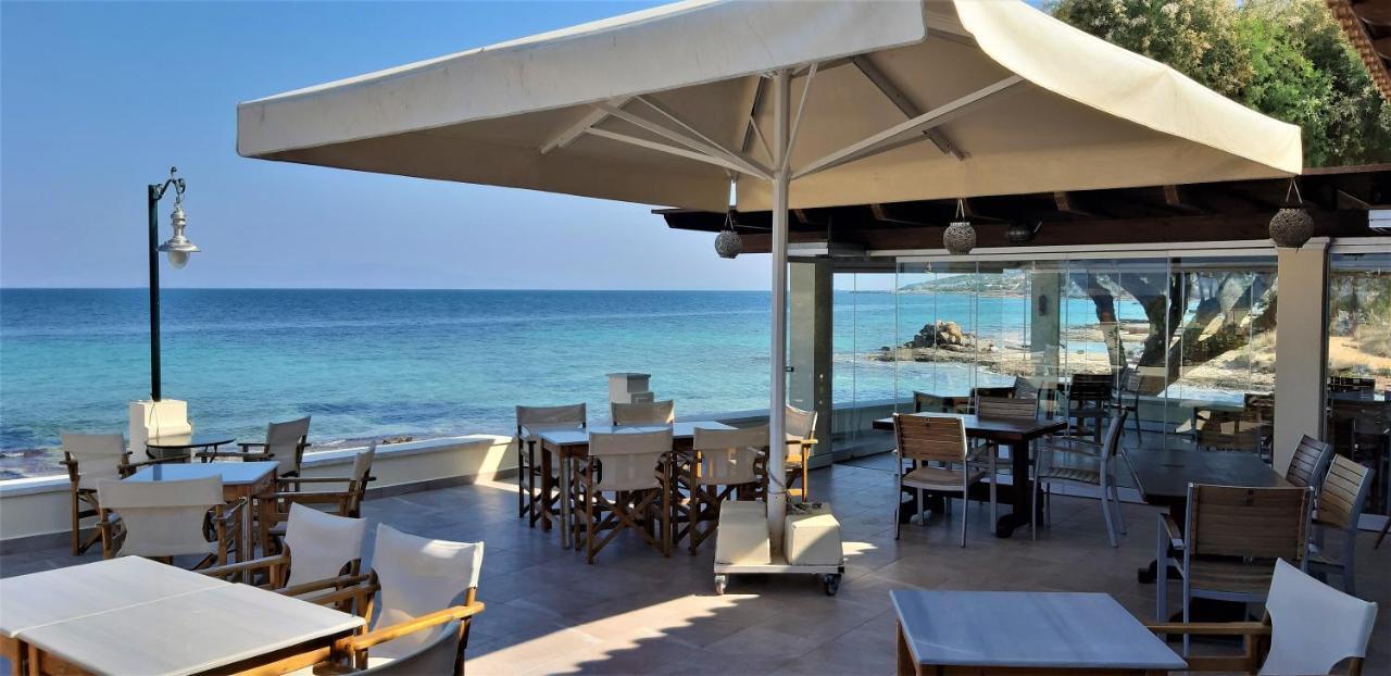 Irides Aparthotel Souvala Buitenkant foto