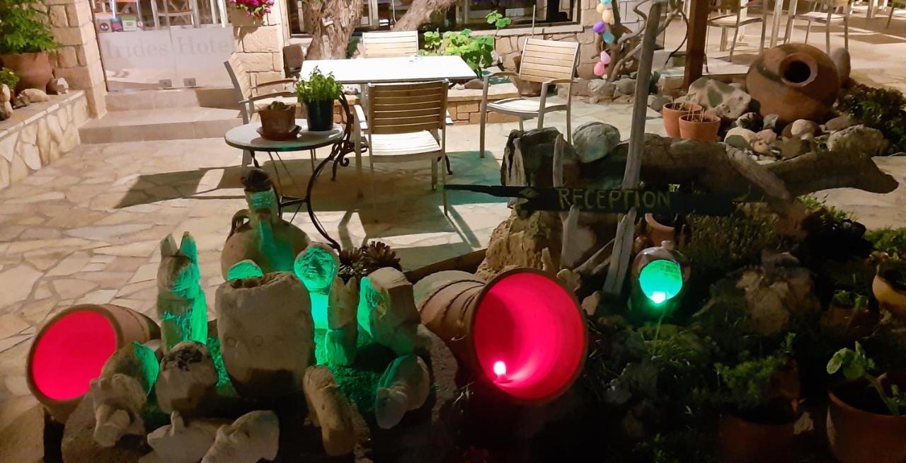 Irides Aparthotel Souvala Buitenkant foto